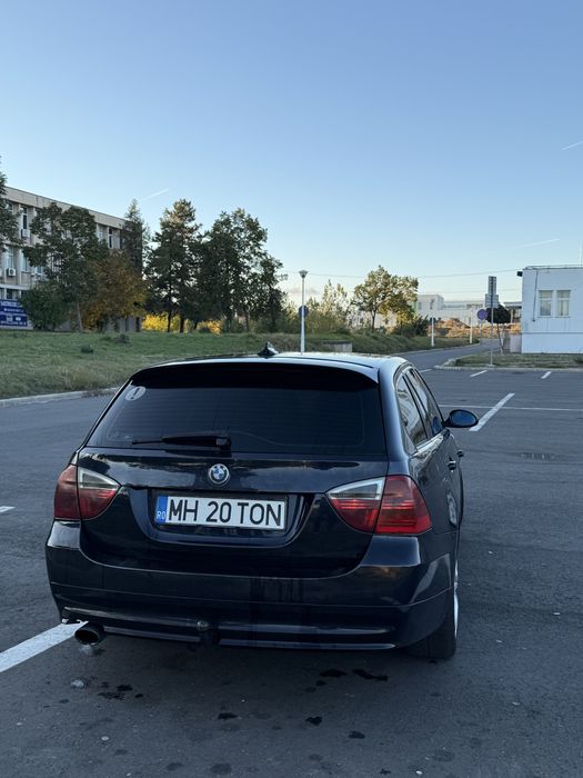 Vând Bmw e91 320D