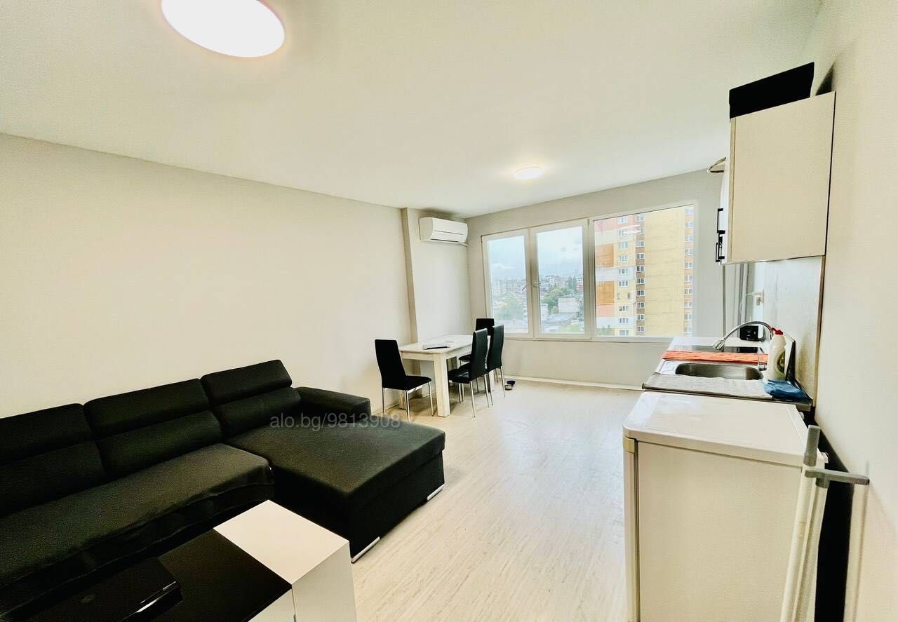 Дава се под наем Двустаен апартамент в София, Надежда 4 - 66 кв.м за 428.4 € - Снимка #1