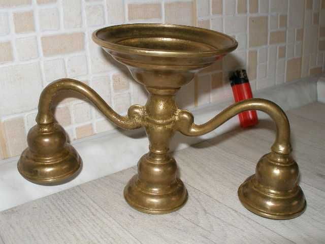 .Бронзов Свещник.