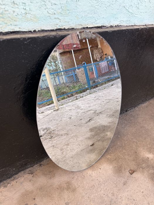 Срочно продам зеркало