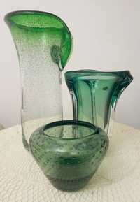 Сет от три стъклени зелени вази
