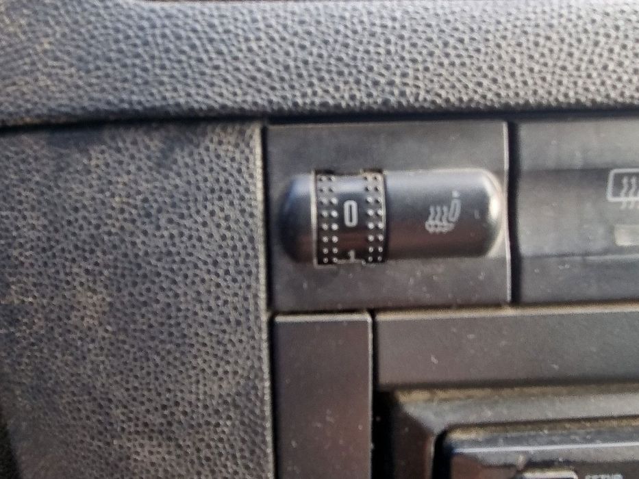 Buton incalzire scaune Skoda Fabia 1 Combi (6Y5) [Fabr 2000-2008] 1.9