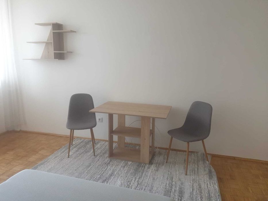 PF Inchirirez garsoniera zona Detunata