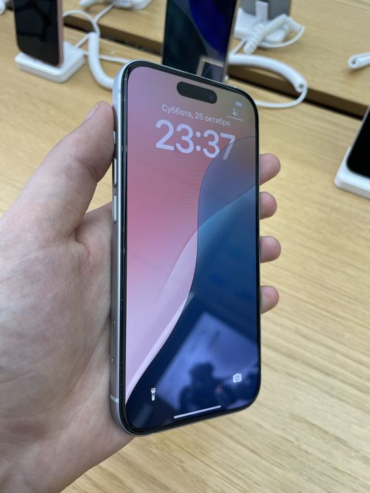 Iphone 15 в идеальном состоянии
