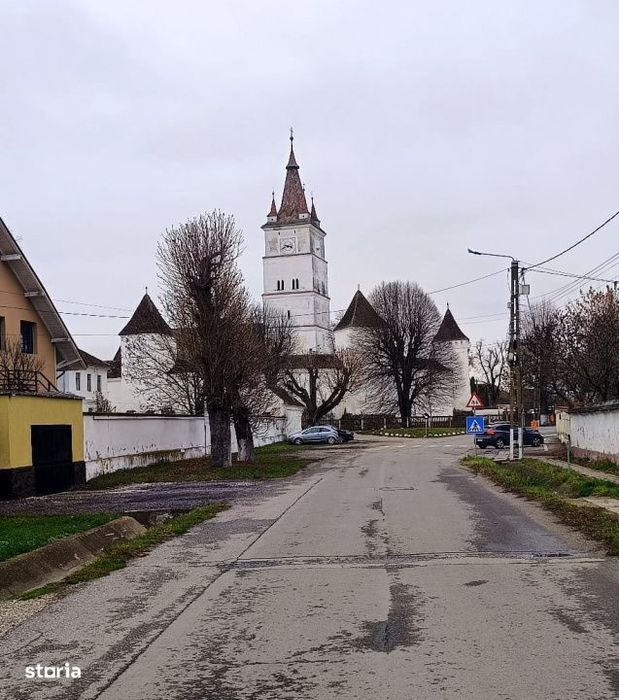 Casa cu gradina langa Cetatea Harman