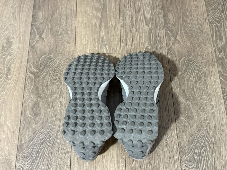 Нови маратонки New Balance 327