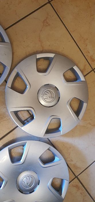 Capace R15 originale Skoda