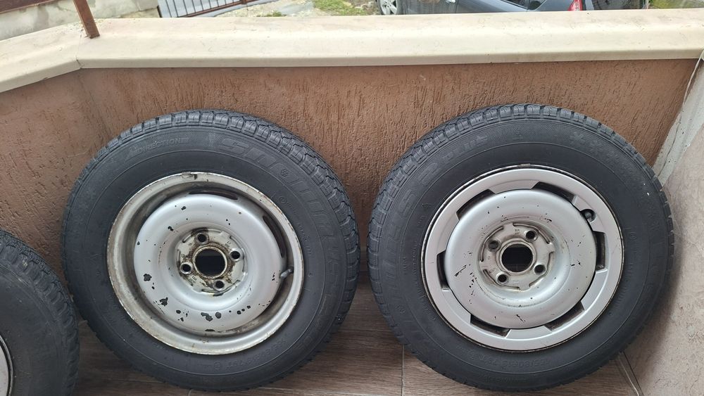 Джанти с гуми Golf 2 4x100