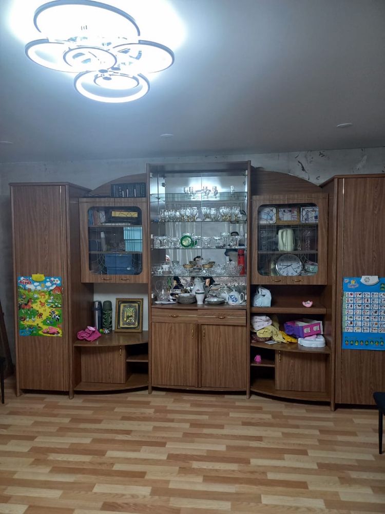Стенка для залаа