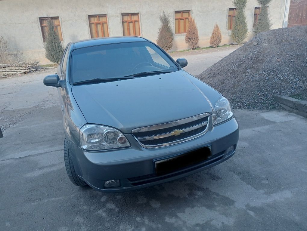 Chevrolet  Lacetti