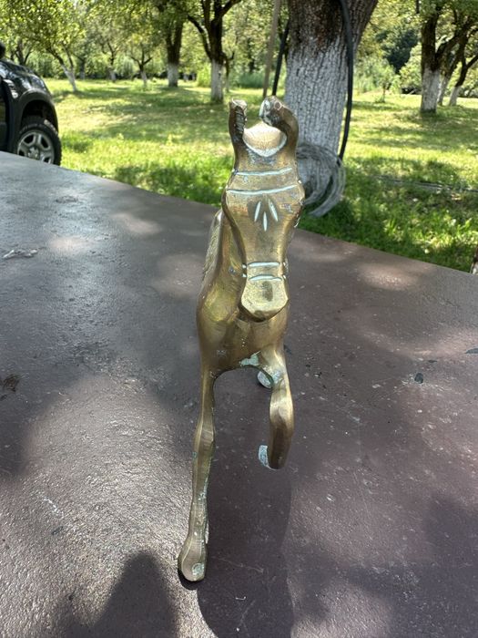 Statuetă cal din alamă, gravată manual, vintage