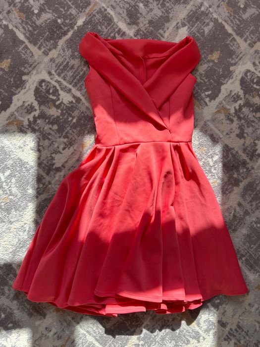 Уникална рокля Без забележки