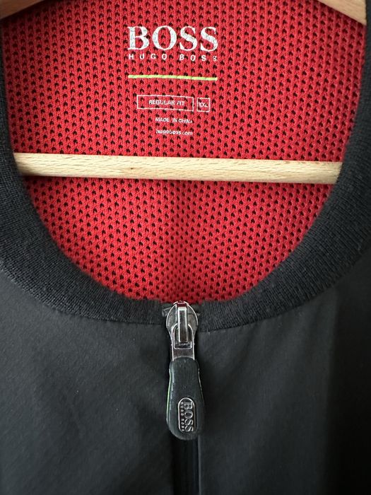 Мъжка жилетка с ветрозащита Boss