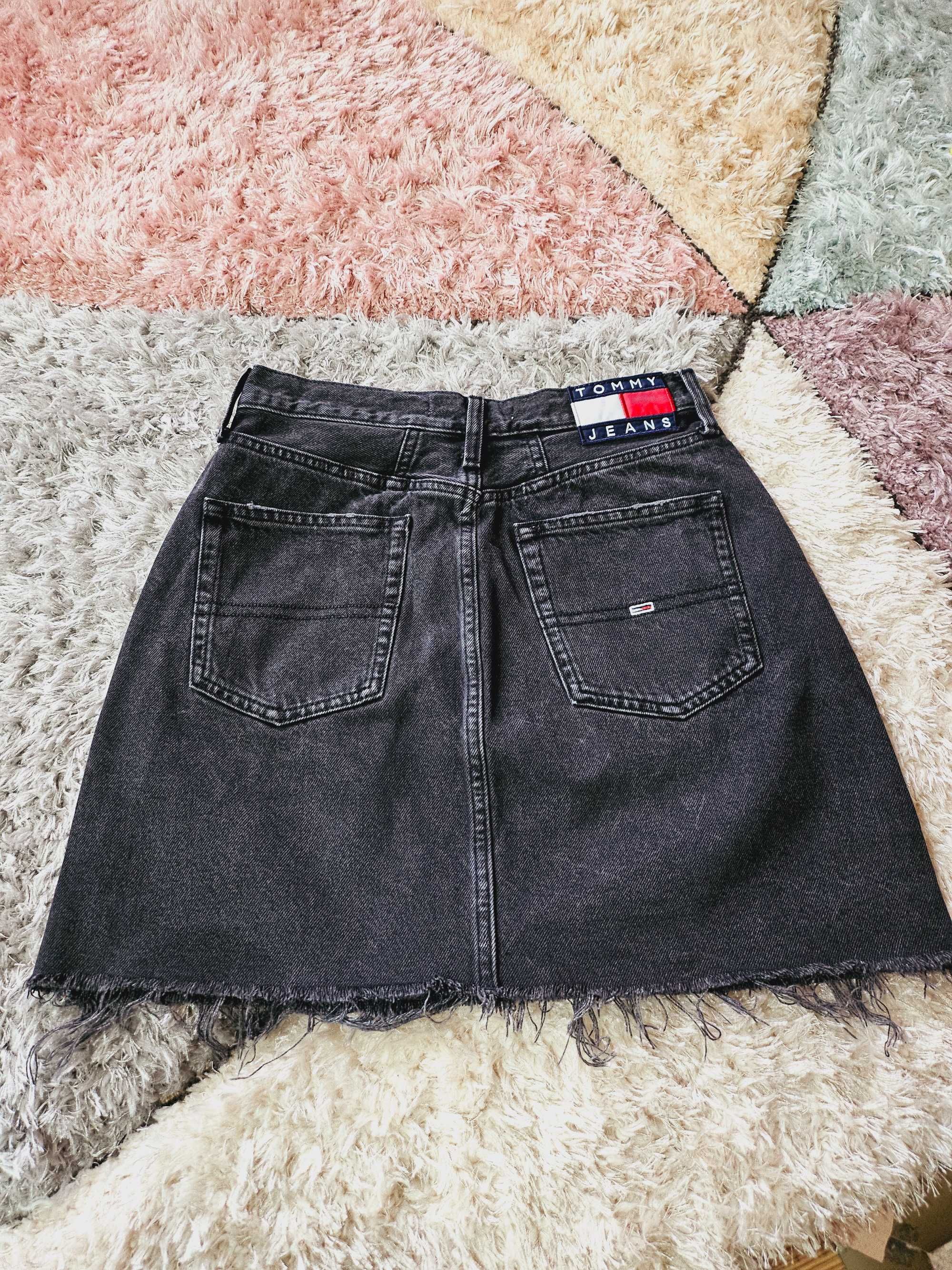 Tommy Jeans Mom skirt 27