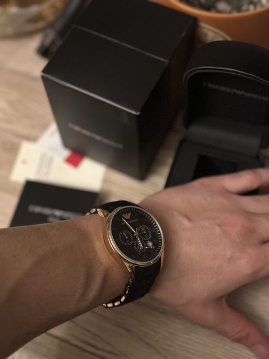 часовник Emporio Armani