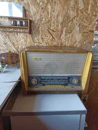 Продава радио-магнетофон Латвия