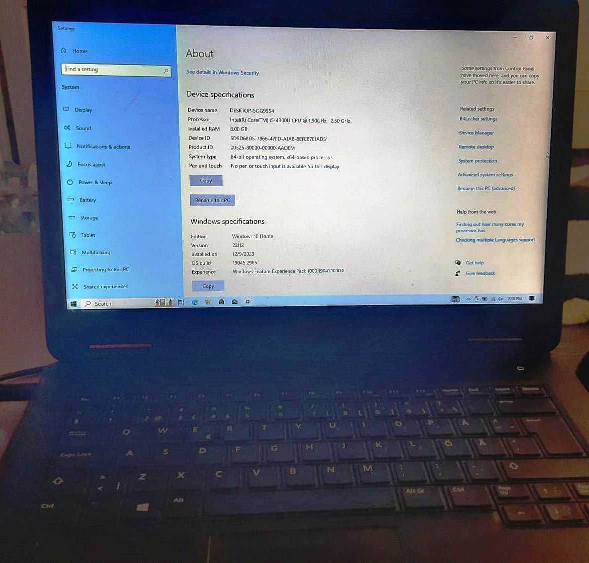 Laptop Dell Latitude E5440 cu procesor Intel® Core™ i5-4300U