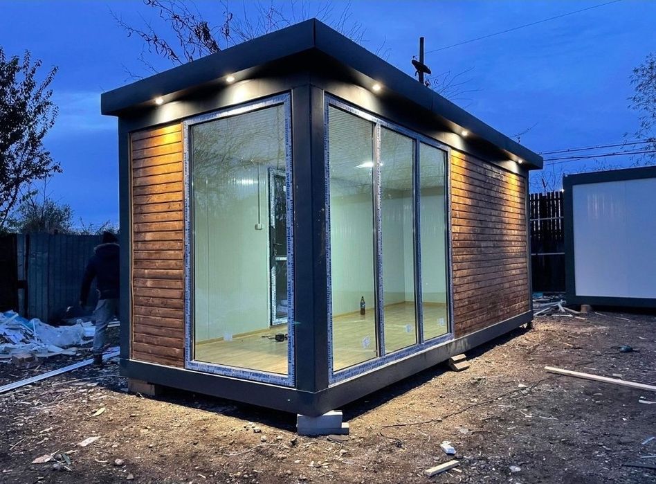 Vand container prezentare vitrina