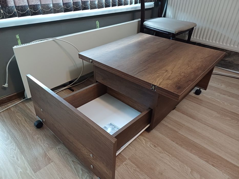 Сгъваема маса / холна маса