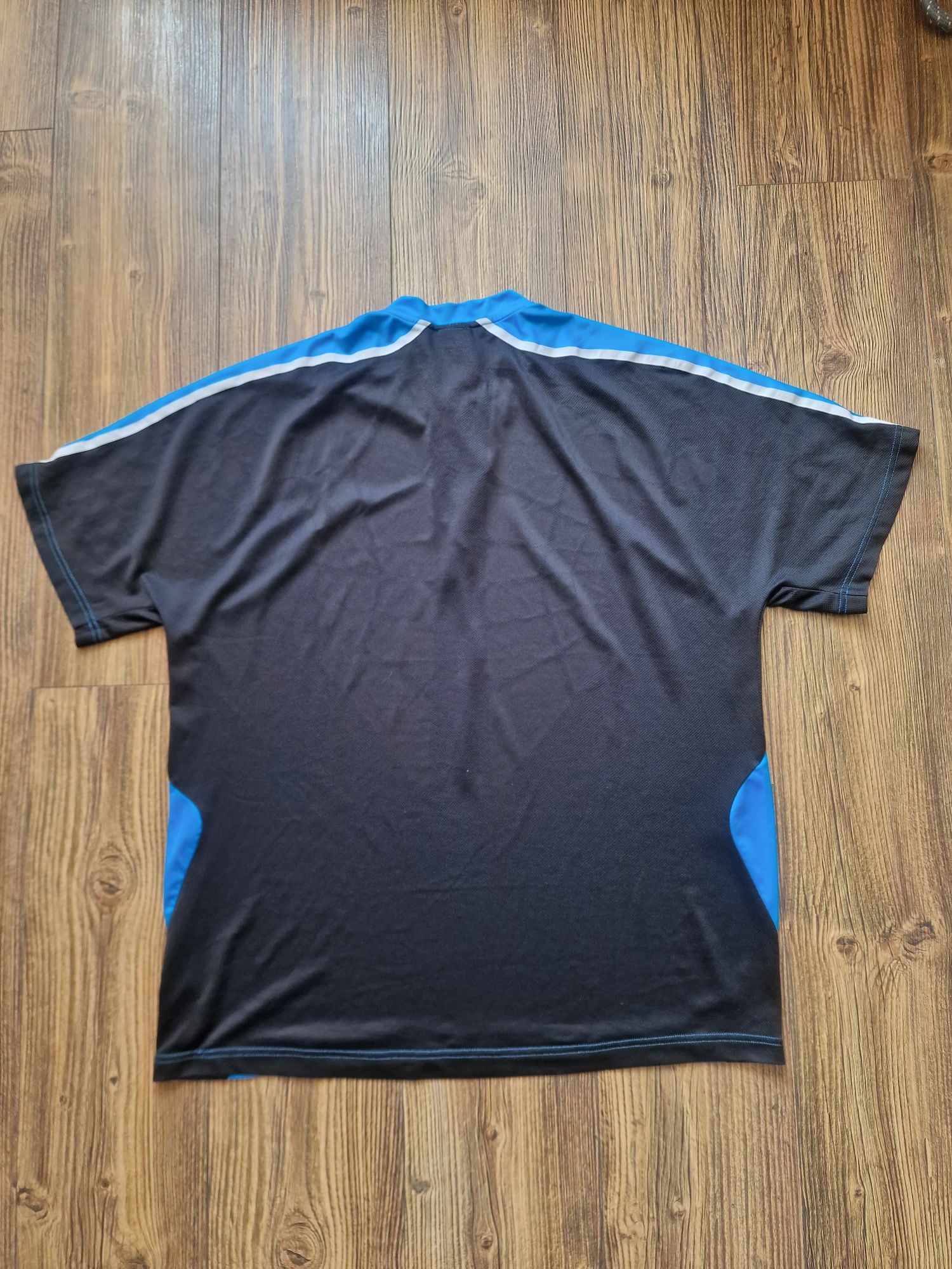 Страхотна мъжка тениска ADIDAS размер XL / 2XL