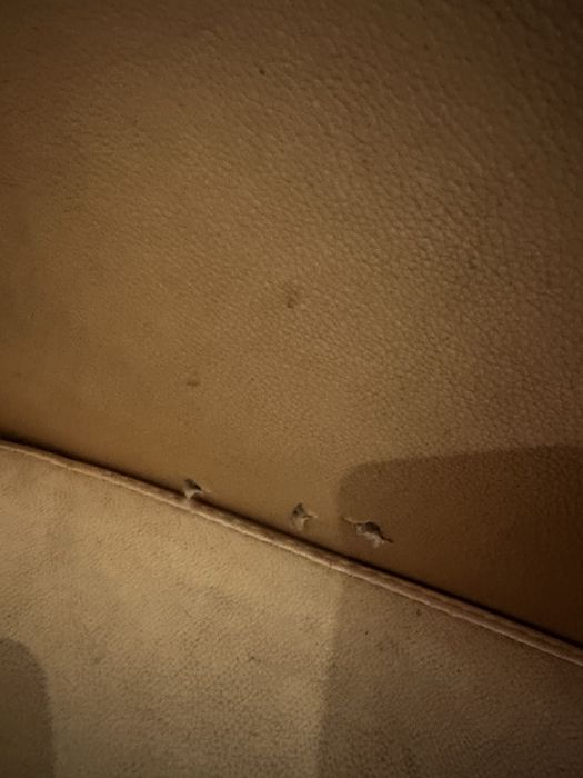 Кожена мека мебел