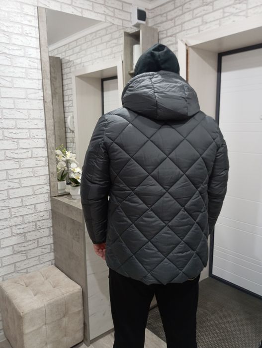 Куртка мужская , демисезонная,50 размер,ростовка  хорошая,новая.