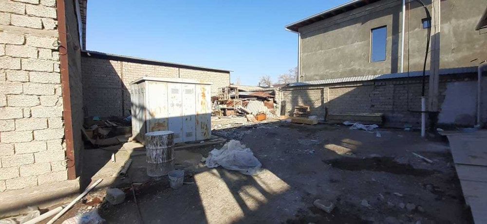 ХХХ Продаётся база 61 соток в новым Узбекистане