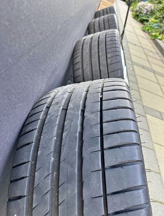 „Оригинални джанти Audi 19” с гуми Michelin Pilot Sport 4“