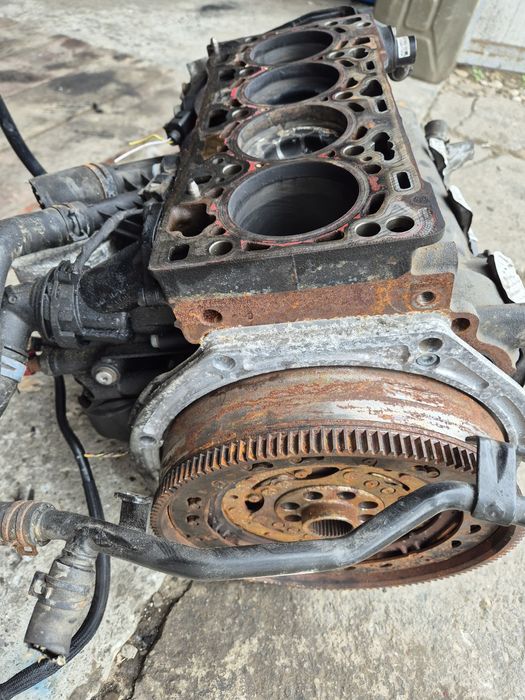Motor fără chiuloasa vw t6 cod motor cxe bi turbo