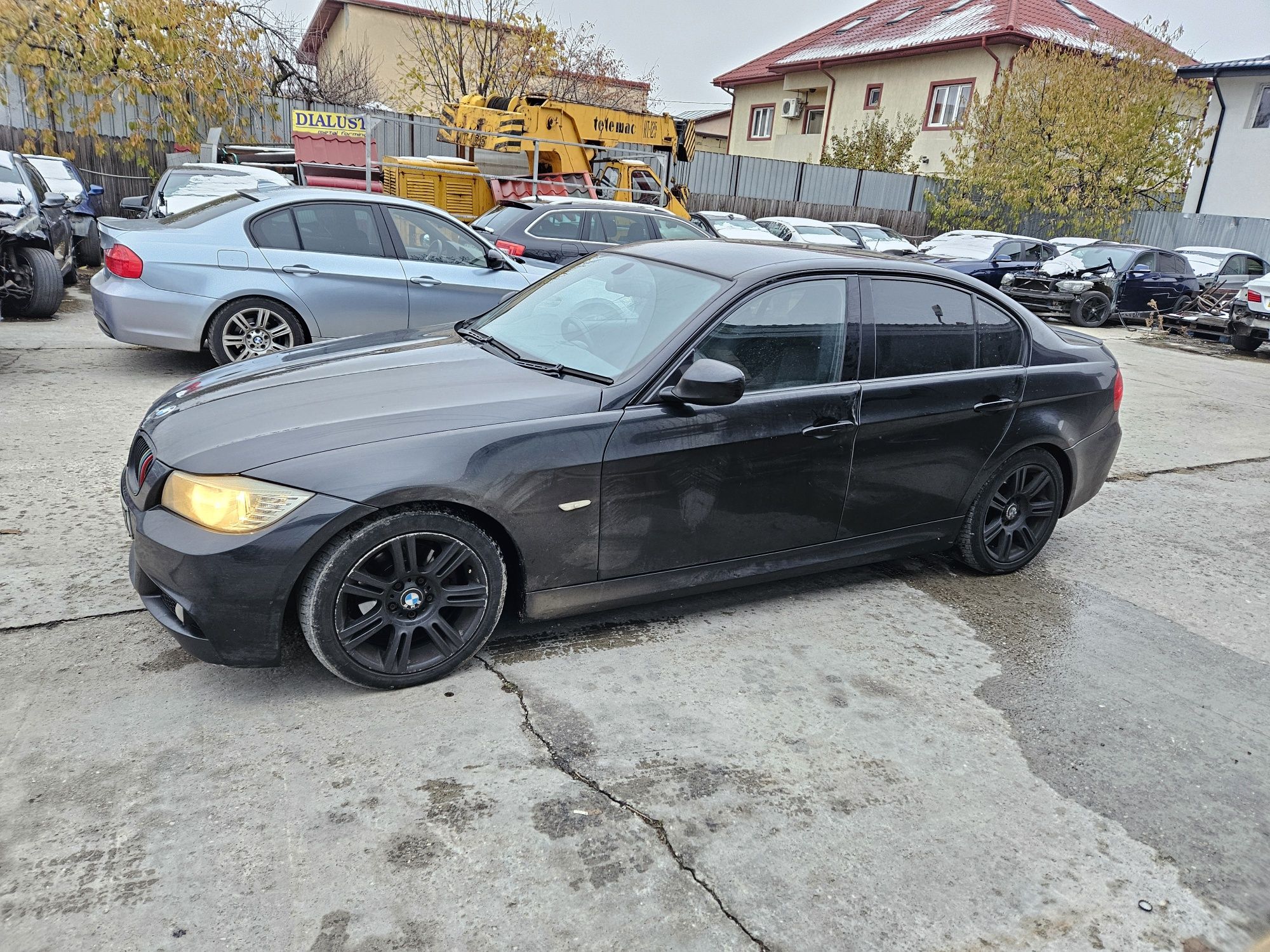 Piese auto BMW e90 318d facelift M pachet