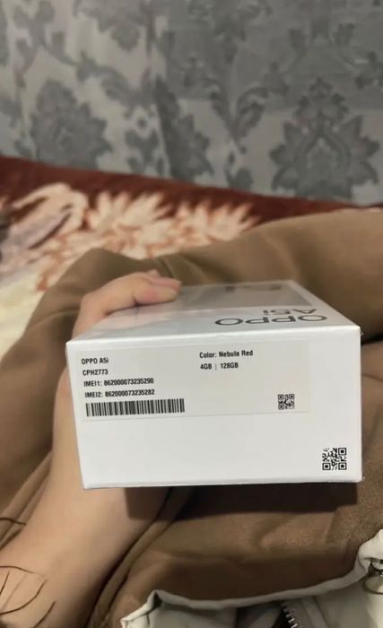 OPPO A5i  новый телефон цена договорная