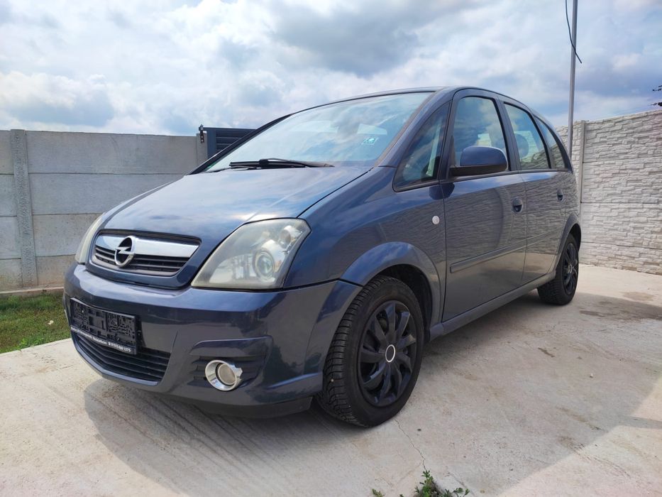 Vând Opel Meriva 1,4 benzina adus recent Germania