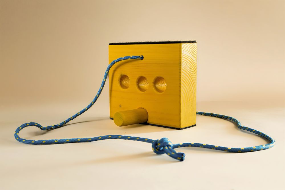 Foxy Play- Ръчно изработени дървени играчки