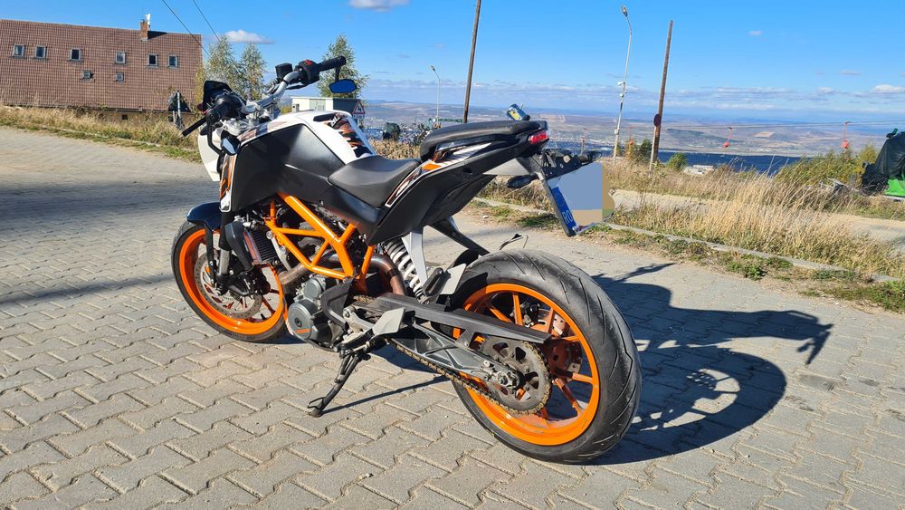 Ktm Duke 390 2017 abs A2