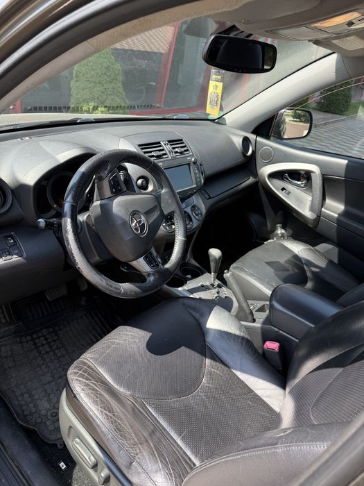 Toyota Rav4 2.2 4wd aut luxury