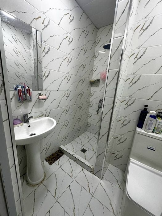 Чош тепа 1/7/12 сотилади