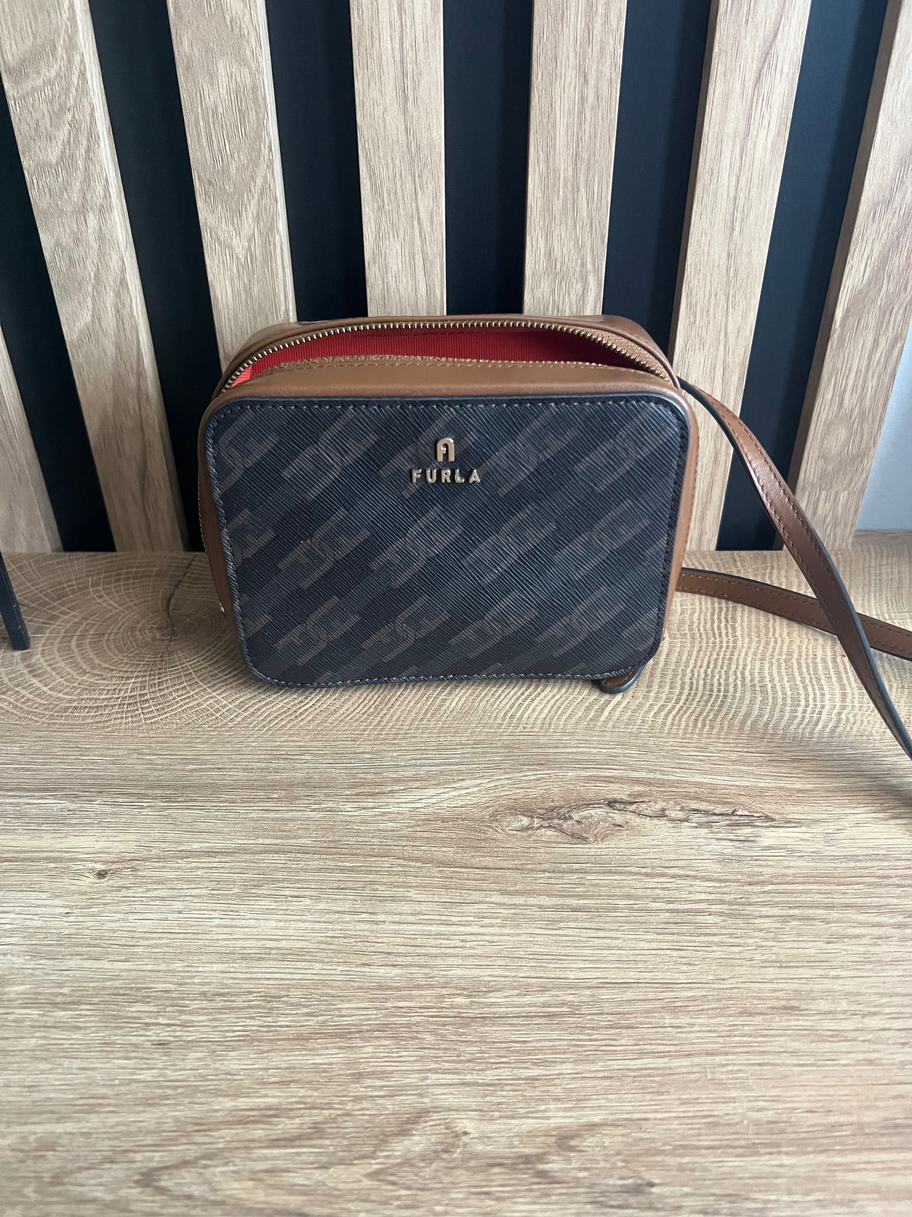 Дамска чанта FURLA