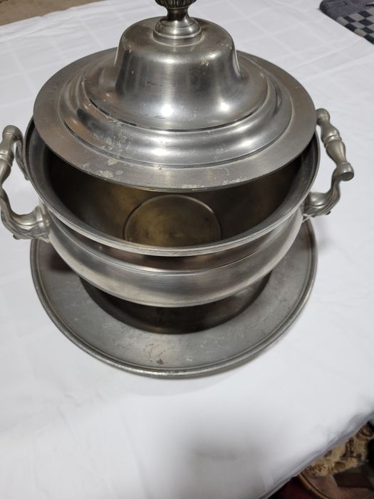 Pahare,carafă,bol zinc