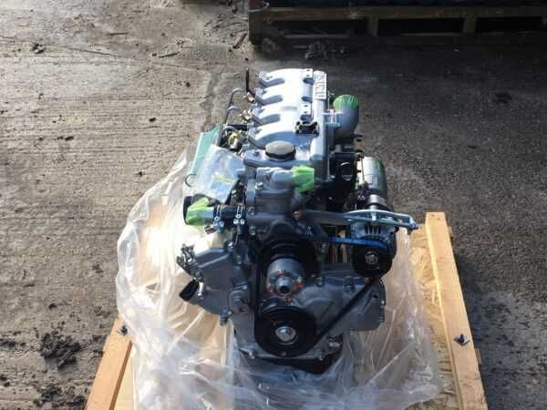 Motor Isuzu 4LE1