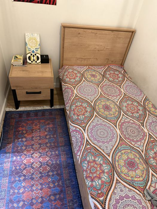 Кровать односпальная с тумбой