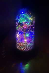 Aranjament floral in cupola de sticla LED