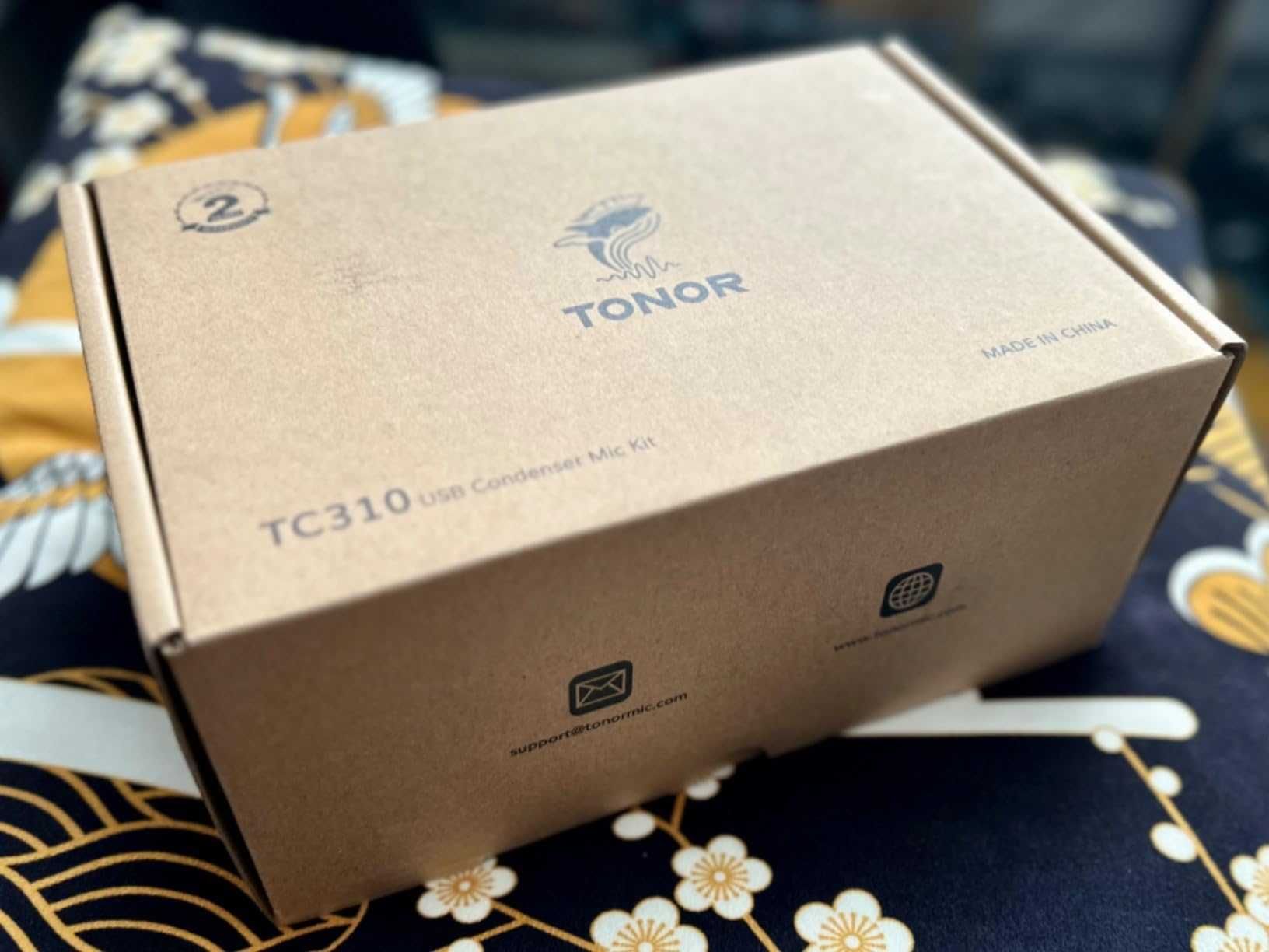 Комплект TONOR RGB кондензаторен геймърски микрофон с рамо, TC310+ бял