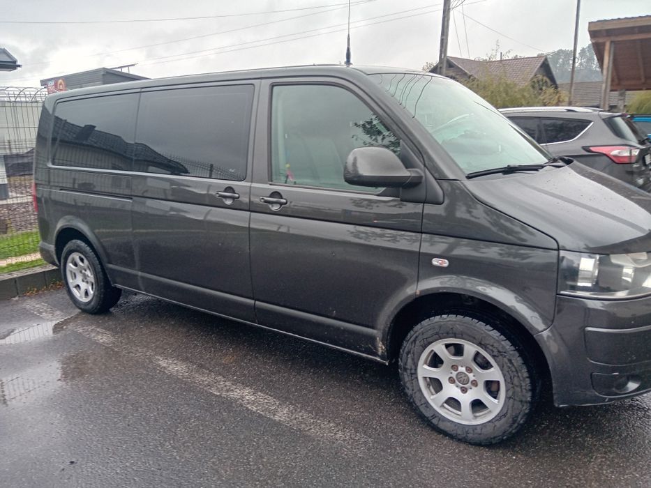 Se vinde autoturismul familiei