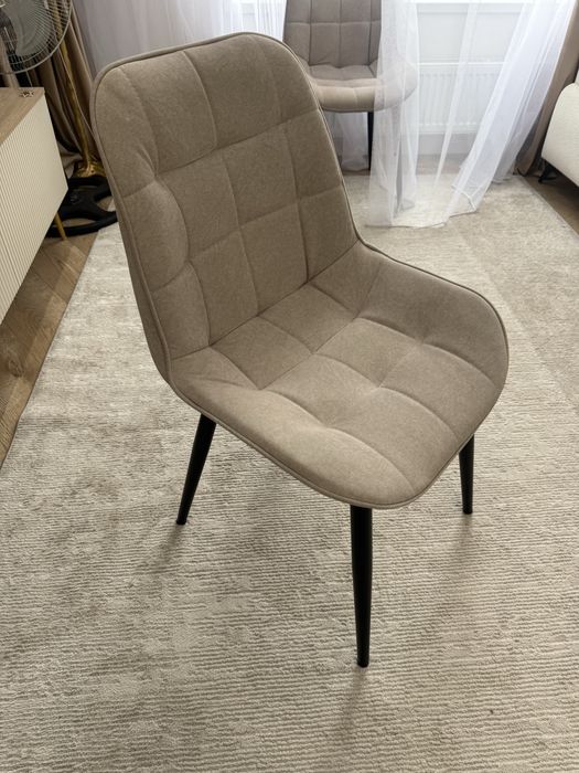 Срочно продам стулья