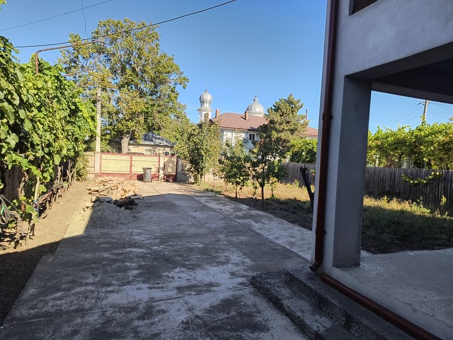 Casă de vânzare - Gherăseni, Buzău.