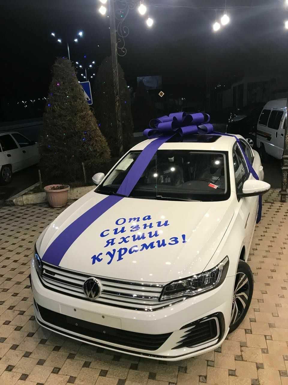 AvtoBantik moshinaga, аренда, надпись бор , лента кизил
