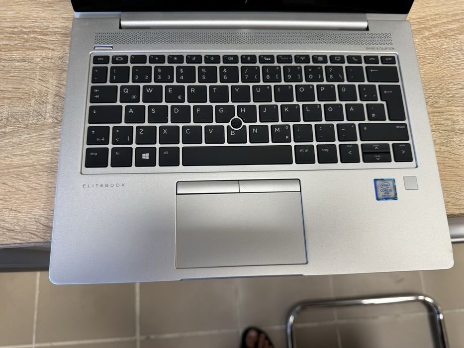 Лаптоп HP EliteBook 830 G5 - 13,3”, Touchscreen, i5, отличен