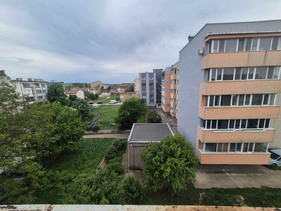 Продава се Тристаен апартамент в Кнежа - 76 кв.м за 401 €/кв.м - Снимка #7