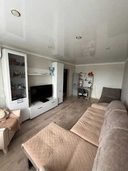 продам 1 комнатную квартиру