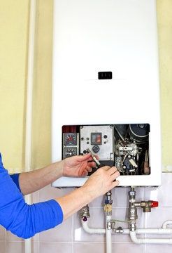 Ремонт газовых котлов и обслуживани  24/7е